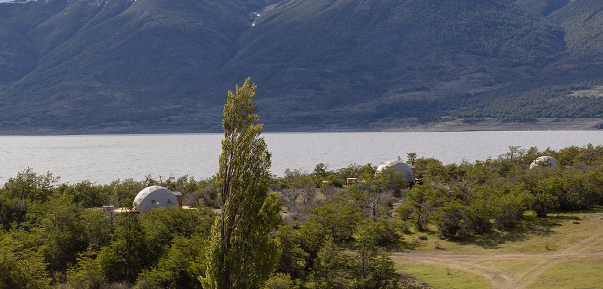 Argentina pristine camp vista com tendas